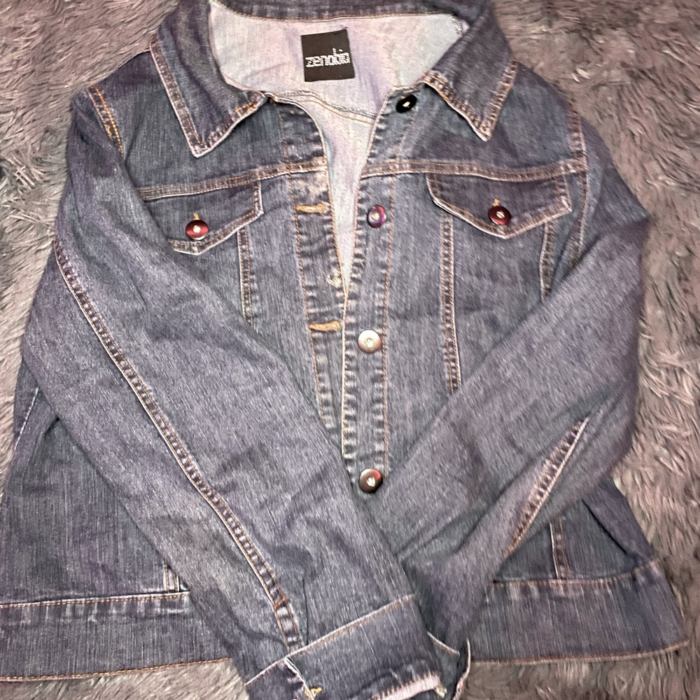 Zenobia jean button up